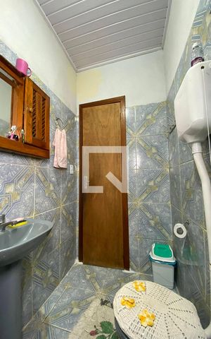Casa à venda com 119m², 3 quartos e 2 vagasBanheiro