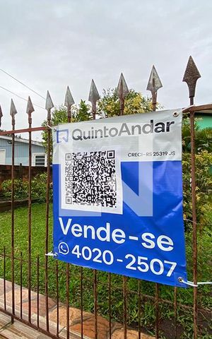 Casa à venda com 119m², 3 quartos e 2 vagasFachada