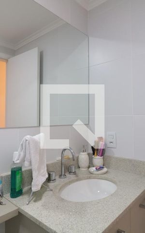Apartamento à venda com 59m², 2 quartos e 1 vagaBanheiro Social