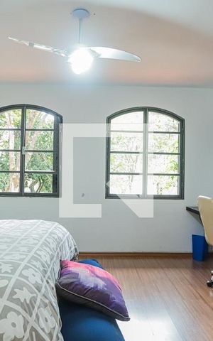 Casa para alugar com 280m², 4 quartos e 6 vagasQuarto 1