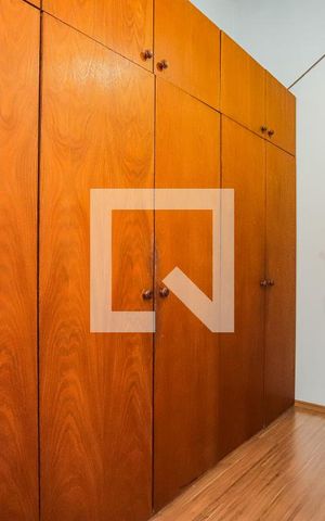 Casa para alugar com 280m², 4 quartos e 6 vagasQuarto 1 - Closet