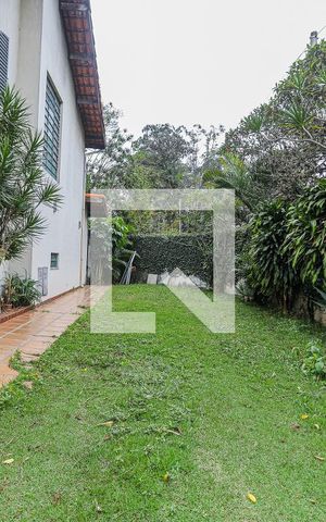 Casa para alugar com 280m², 4 quartos e 6 vagasJardim