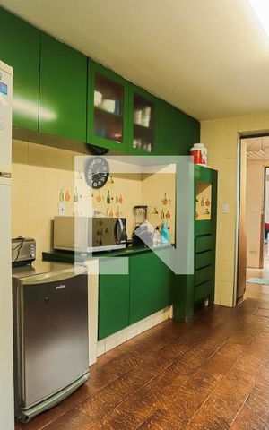 Casa para alugar com 280m², 4 quartos e 6 vagasCozinha