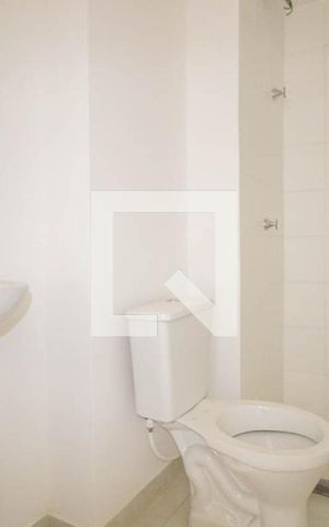 Apartamento à venda com 24m², 1 quarto e sem vaga Apartamento à venda com 24m², 1 quarto e sem vagaBanheiro