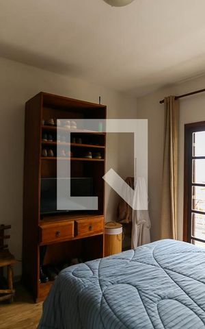 Casa de condomínio à venda com 157m², 3 quartos e 2 vagas Casa de condomínio à venda com 157m², 3 quartos e 2 vagasQuarto 1