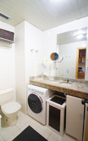 Studio à venda com 35m², 1 quarto e 1 vagaBanheiro e Área de Serviço