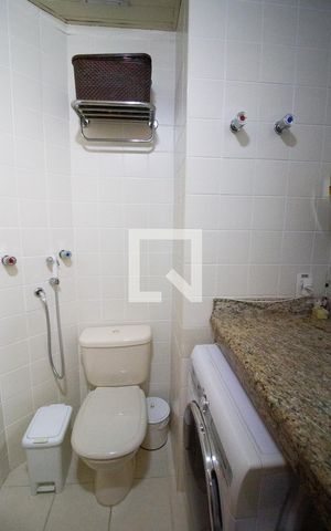Studio à venda com 35m², 1 quarto e 1 vagaBanheiro e Área de Serviço