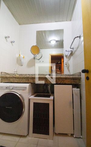 Studio à venda com 35m², 1 quarto e 1 vagaBanheiro e Área de Serviço