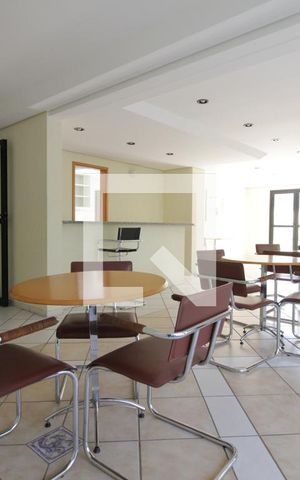 Apartamento à venda com 76m², 3 quartos e 2 vagasÁrea comum - Salão de festas