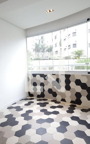 Apartamento à venda com 76m², 3 quartos e 2 vagasVaranda