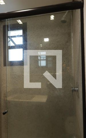 Apartamento à venda com 76m², 3 quartos e 2 vagasBanheiro da Suíte