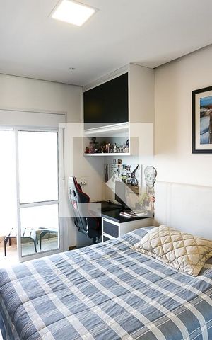 Apartamento à venda com 172m², 3 quartos e 3 vagas Apartamento à venda com 172m², 3 quartos e 3 vagasSuíte 1