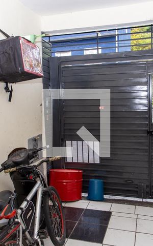 Casa à venda com 200m², 4 quartos e 1 vagaGaragem