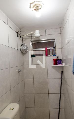 Casa à venda com 200m², 4 quartos e 1 vagaBanheiro
