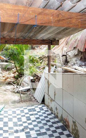 Casa à venda com 250m², 7 quartos e 2 vagasÁrea de Serviço 2