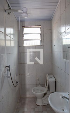 Casa à venda com 250m², 7 quartos e 2 vagasBanheiro 1