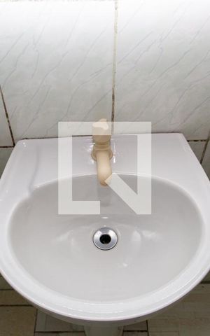 Casa à venda com 250m², 7 quartos e 2 vagasDetalhe banheiro