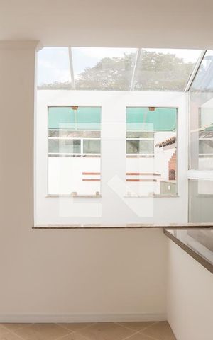 Casa à venda com 270m², 3 quartos e 4 vagas Casa à venda com 270m², 3 quartos e 4 vagasTerraço