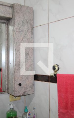 Casa à venda com 125m², 2 quartos e 2 vagasBanheiro 1 suite