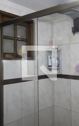 Casa à venda com 125m², 2 quartos e 2 vagasBanheiro 1 suite