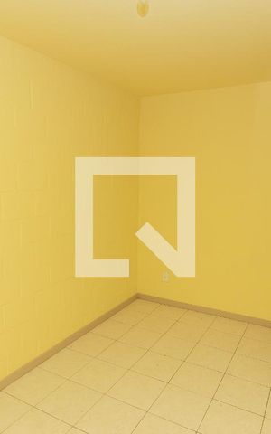 Apartamento à venda com 42m², 2 quartos e 1 vaga Apartamento à venda com 42m², 2 quartos e 1 vagaSala