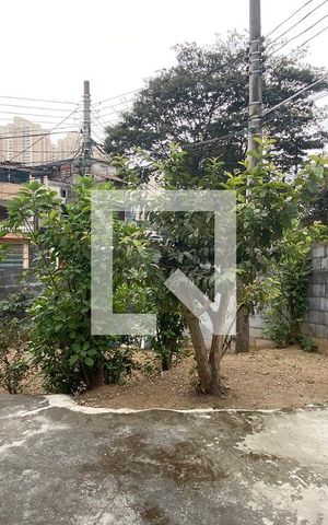Casa para alugar com 220m², 4 quartos e 2 vagasQuintal