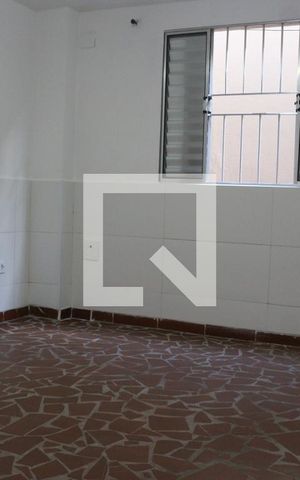 Casa para alugar com 80m², 2 quartos e sem vagaSala