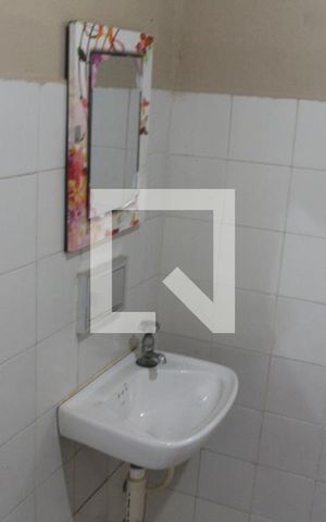 Casa para alugar com 80m², 2 quartos e sem vagaBanheiro 3