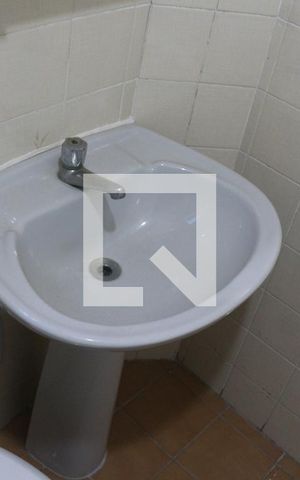 Casa para alugar com 80m², 2 quartos e sem vagaBanheiro 2