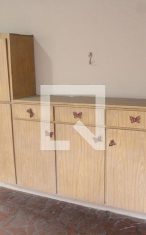 Casa para alugar com 80m², 2 quartos e sem vagaChurrasqueira