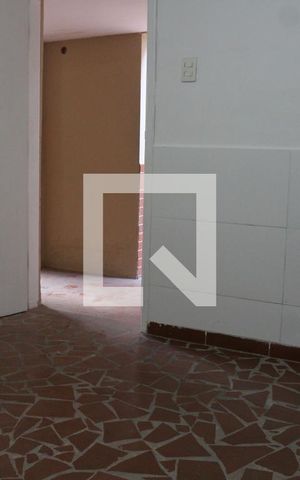 Casa para alugar com 80m², 2 quartos e sem vagaSala