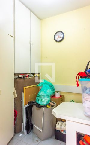 Apartamento à venda com 116m², 3 quartos e 2 vagas Apartamento à venda com 116m², 3 quartos e 2 vagasQuarto de Serviço