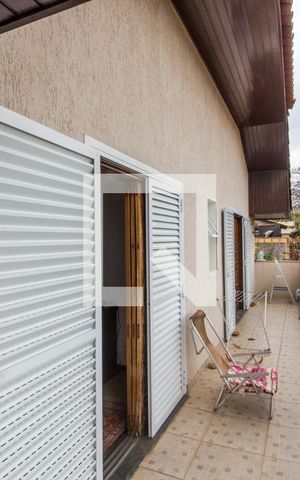Casa de condomínio à venda com 350m², 5 quartos e sem vagavaranda