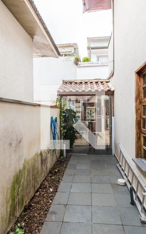 Casa de condomínio à venda com 350m², 5 quartos e sem vagauintal