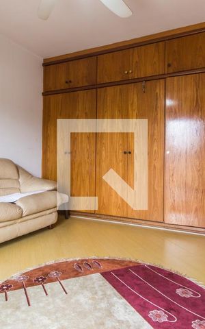 Casa de condomínio à venda com 350m², 5 quartos e sem vagaQuarto 3