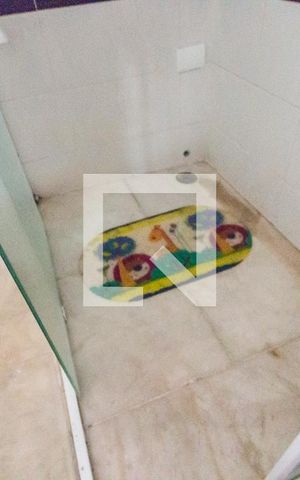 Casa de condomínio à venda com 350m², 5 quartos e sem vagaDetalhe do Banheiro da Suite