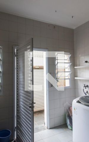 Casa de condomínio à venda com 350m², 5 quartos e sem vagaÁrea de Serviço