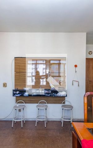 Apartamento à venda com 99m², 2 quartos e 1 vaga Apartamento à venda com 99m², 2 quartos e 1 vagaSala