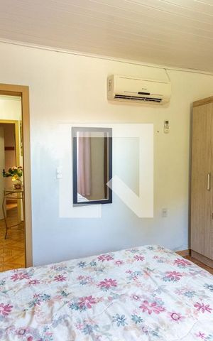 Casa à venda com 300m², 4 quartos e 7 vagas Casa à venda com 300m², 4 quartos e 7 vagasCasa 1 / Quarto 1