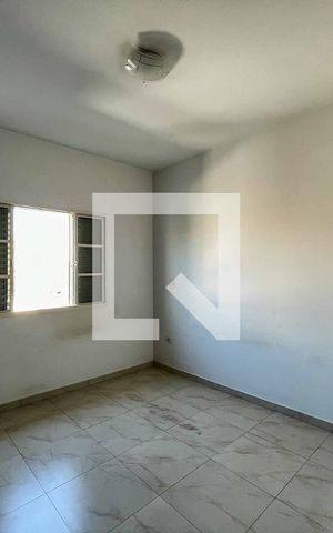 Casa à venda com 215m², 3 quartos e 3 vagas Casa à venda com 215m², 3 quartos e 3 vagasSuíte 2