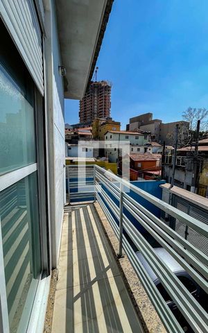 Casa à venda com 215m², 3 quartos e 3 vagas Casa à venda com 215m², 3 quartos e 3 vagasSacada da Suíte 1