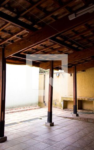Casa à venda com 300m², 5 quartos e 5 vagasQuintal