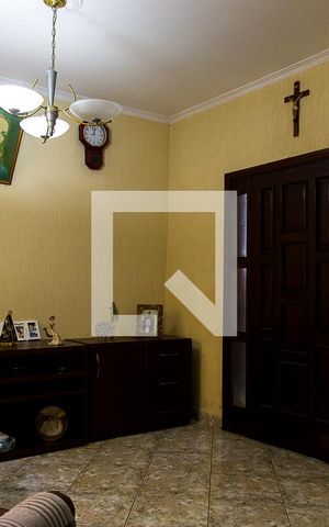 Casa à venda com 300m², 5 quartos e 5 vagasSala 1