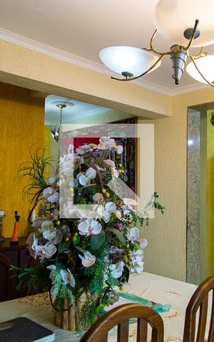 Casa à venda com 300m², 5 quartos e 5 vagasSala 2