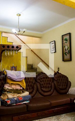 Casa à venda com 300m², 5 quartos e 5 vagasSala 1