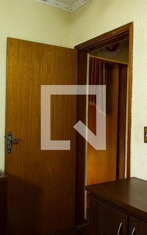Casa à venda com 300m², 5 quartos e 5 vagasQuarto 2