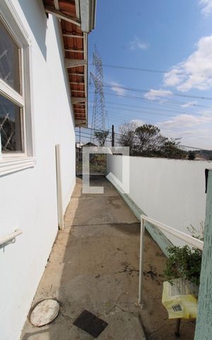 Casa à venda com 154m², 4 quartos e 3 vagasCorredor externo