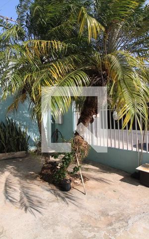 Casa à venda com 154m², 4 quartos e 3 vagasGaragem e Jardim