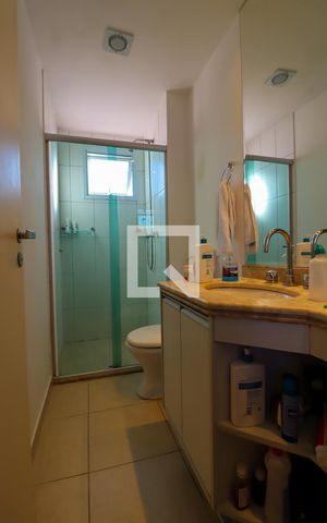 Apartamento à venda com 120m², 3 quartos e 2 vagas Apartamento à venda com 120m², 3 quartos e 2 vagasBanheiro da Suíte 2