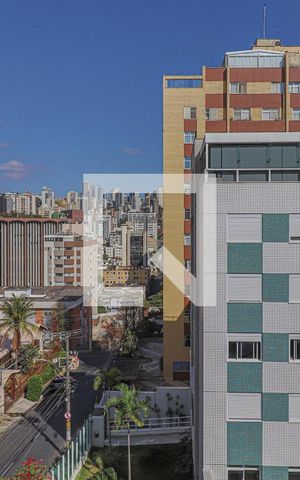 Apartamento à venda com 240m², 3 quartos e 4 vagasVista da Sala 2